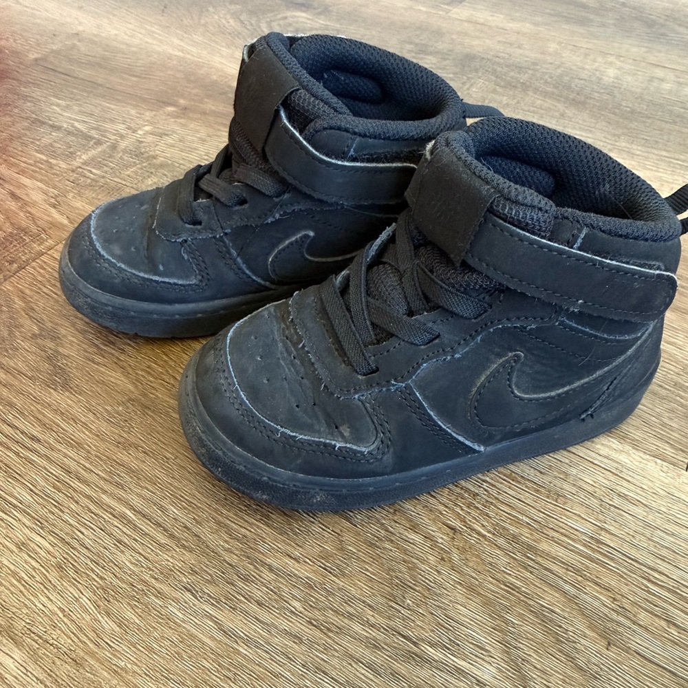 Nike 8c